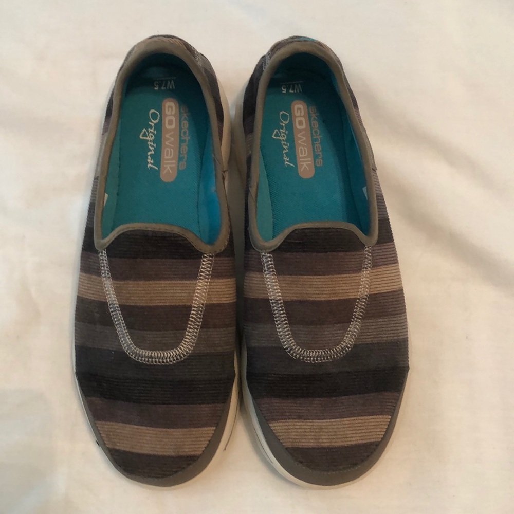 Skechers GoWalk Slip-on Sneakers